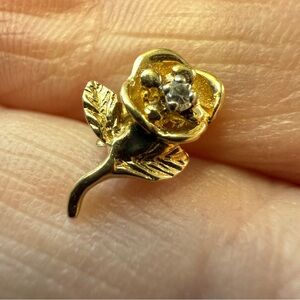 10k Gold Flower Rose Diamond with 14k Back SINGLE EARRING Stud 0.5 grams